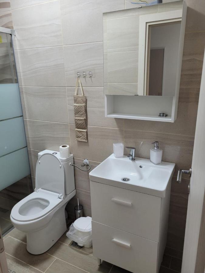 Mago Apartments Nea Kallikrateia ภายนอก รูปภาพ