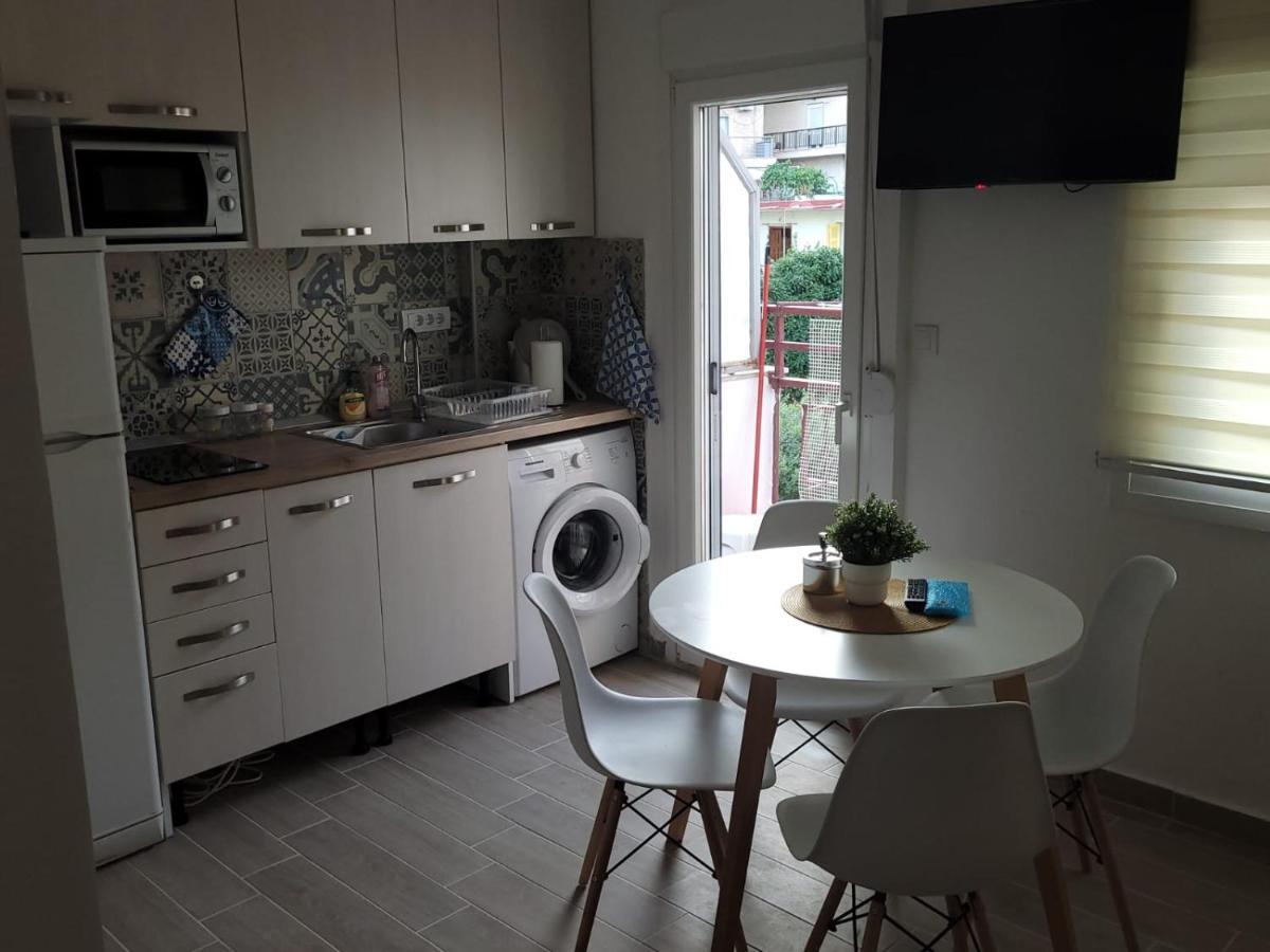 Mago Apartments Nea Kallikrateia ภายนอก รูปภาพ