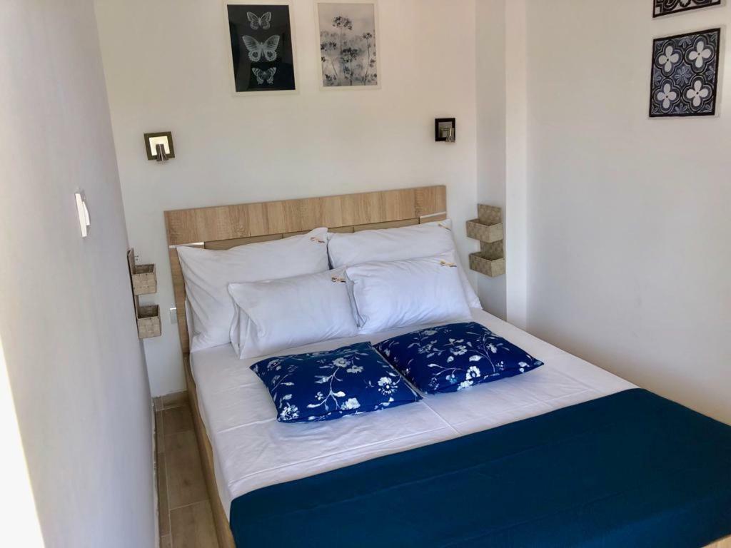 Mago Apartments Nea Kallikrateia ภายนอก รูปภาพ
