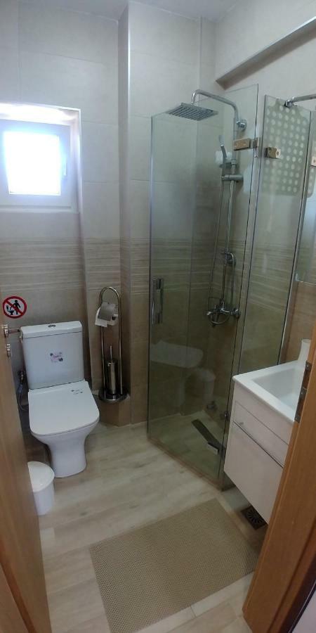 Mago Apartments Nea Kallikrateia ภายนอก รูปภาพ
